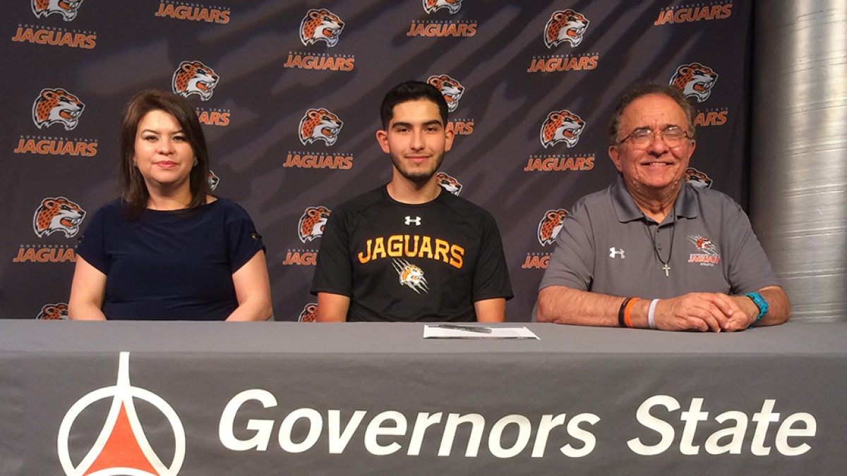 Perezchica Joins Jaguar Cross Country Team