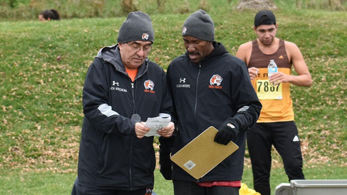 Women's and Men's Cross Country Previews