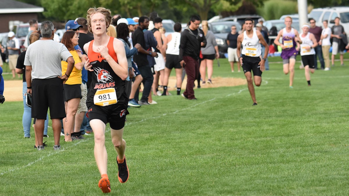 Men's Cross Country Places 13th at CCAC Championships