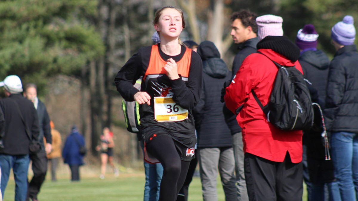 Women's Cross Country Finishes 14th at CCAC Championships