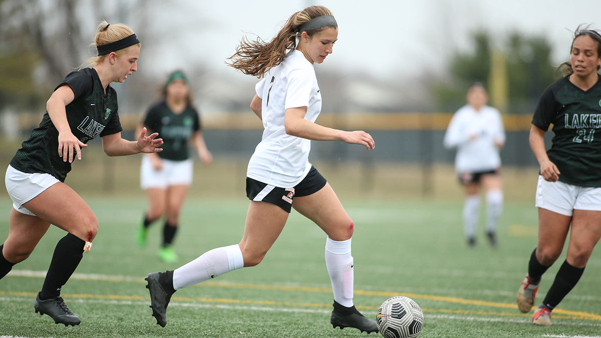 GSU Drops 1-0 Contest to Roosevelt in Women's Soccer