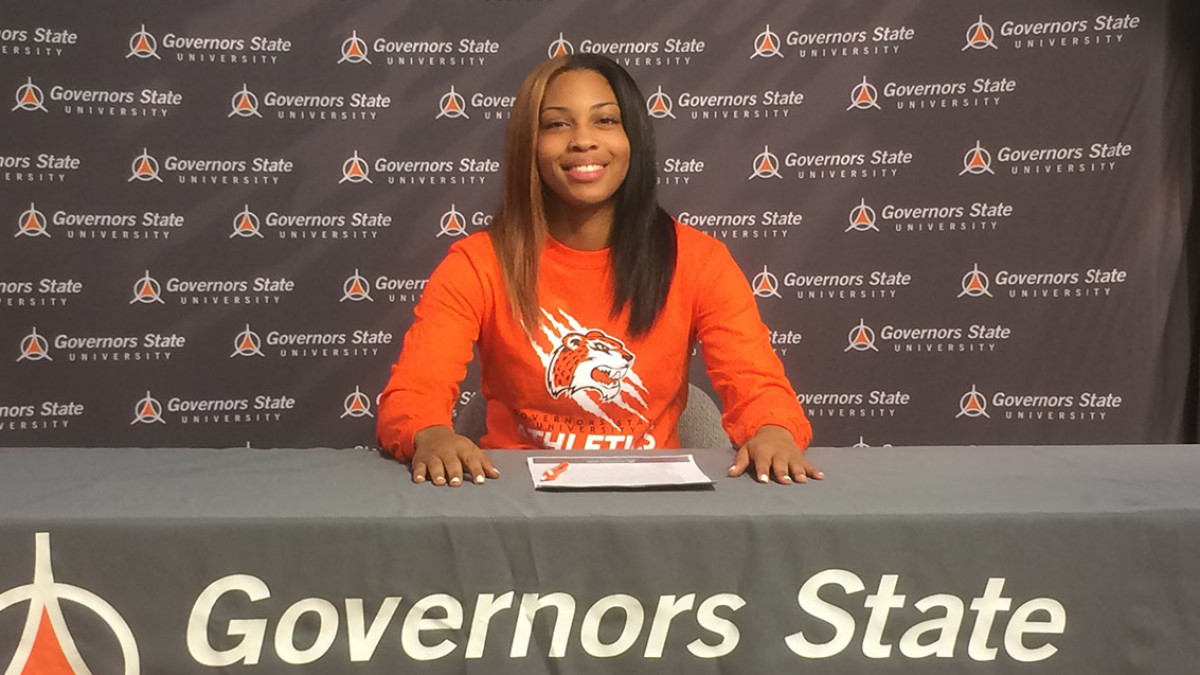 Women's Basketball Adds Division I Transfer Cashay Dixon