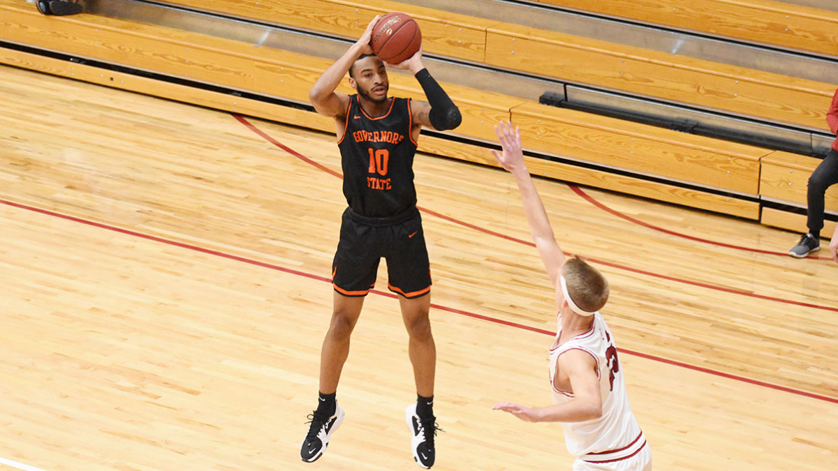 Men's Hoops Begins New Year with CCAC Loss