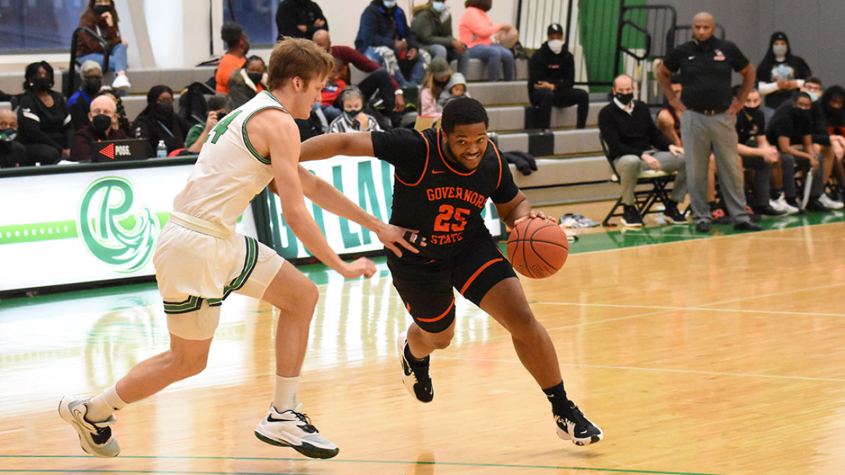 GSU Edged by Roosevelt in the Windy City