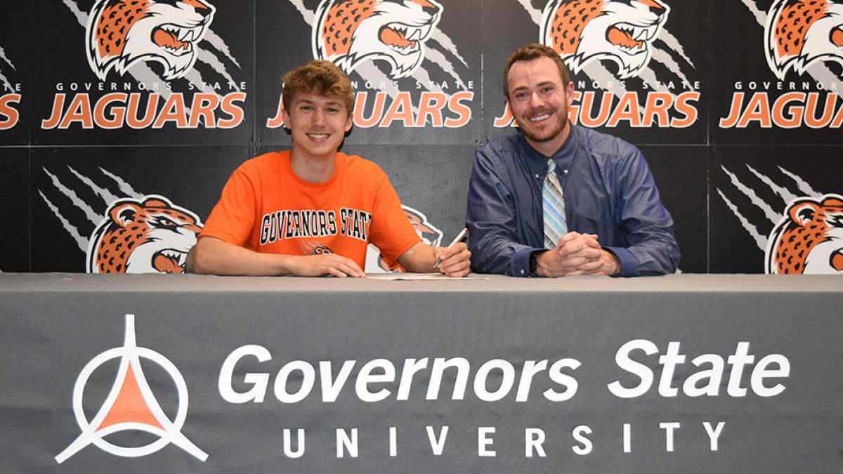 Men's Cross Country Signing: Russell Ward