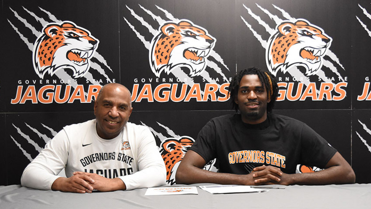 Men's Basketball Signing: Chris White