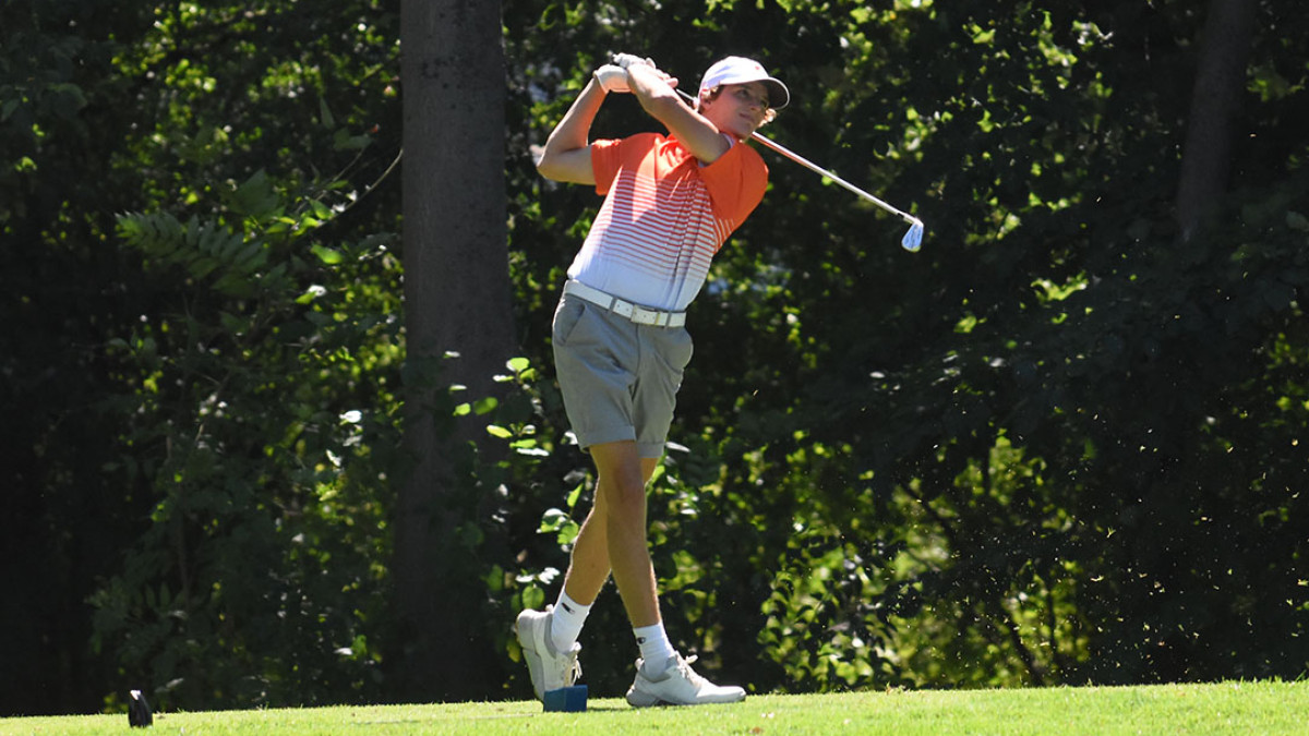 Jaguar Golf Finishes 17th at Clarke Fall Invitational