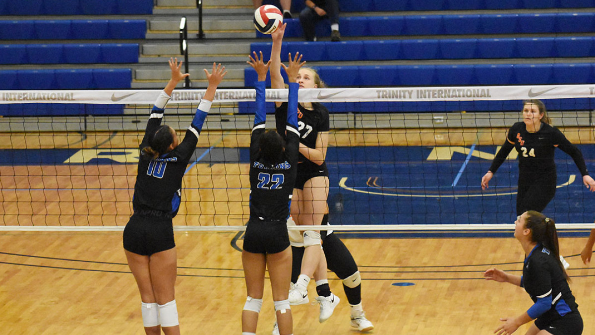 GSU Falls in Road Match to Trinity International