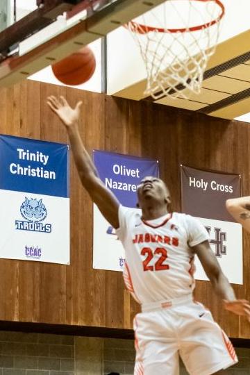 (22) Oluyemi Elutilo scored 11 points at Roosevelt.