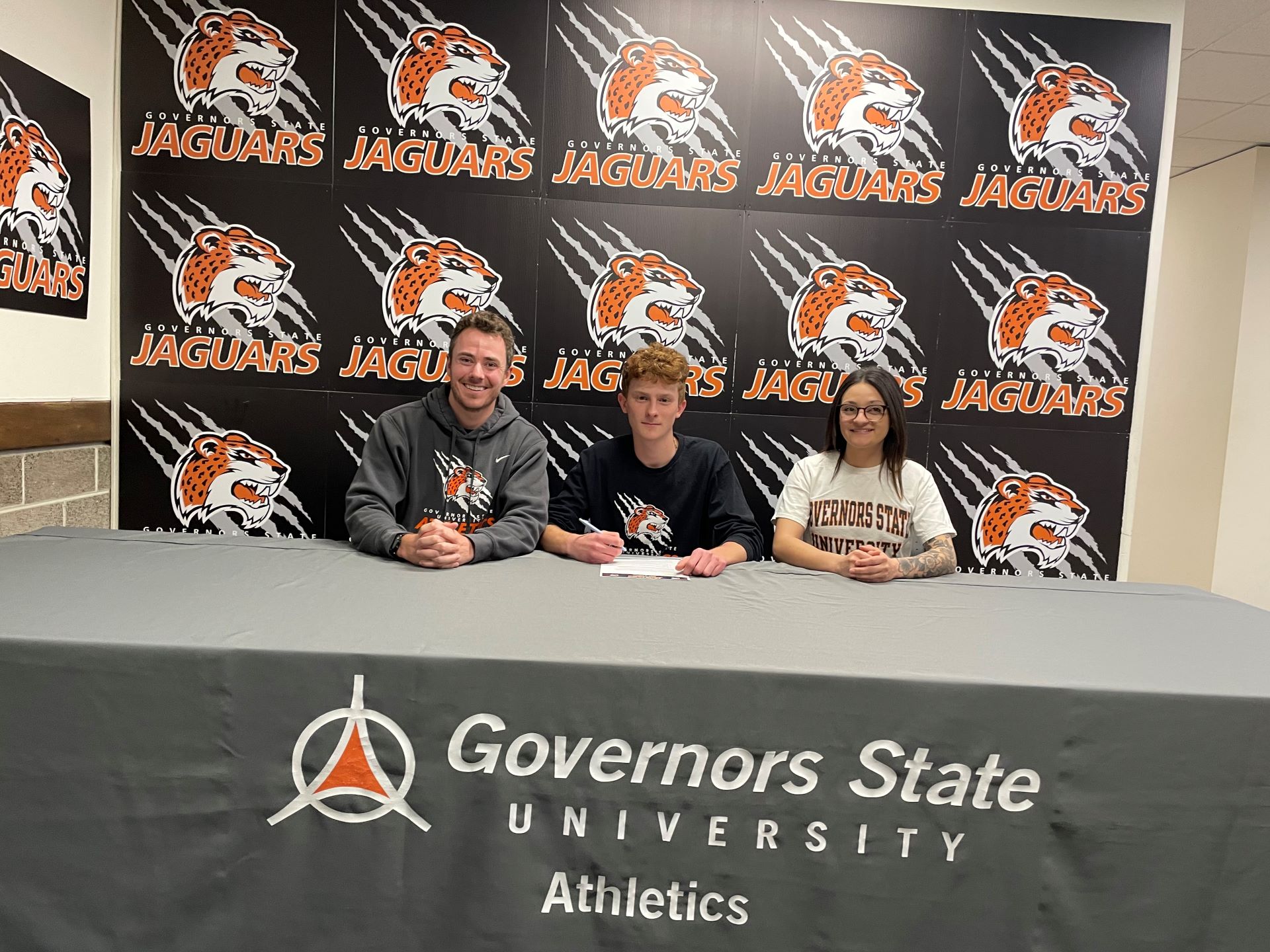 (L-R) GSU Head Coach John Niendorf, Peter Taylor, and GSU Assistant Coach Breanne Rodriguez.