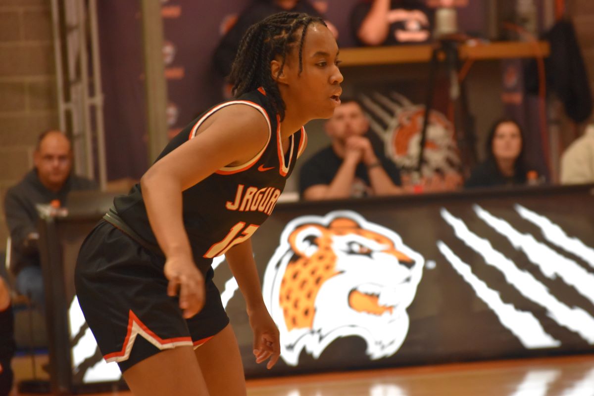 (12) Kendall Winston set a new GSU school record hitting 8 three-pointers Friday night at Great Lakes Christian. Winston hit 8-14 threes and led the Jaguars with 25 points.