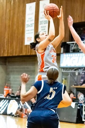 TABETHA JONES SETS SCHOOL GAME SCORING RECORD - GSU WINS AT OLIVET NAZARENE 75-66