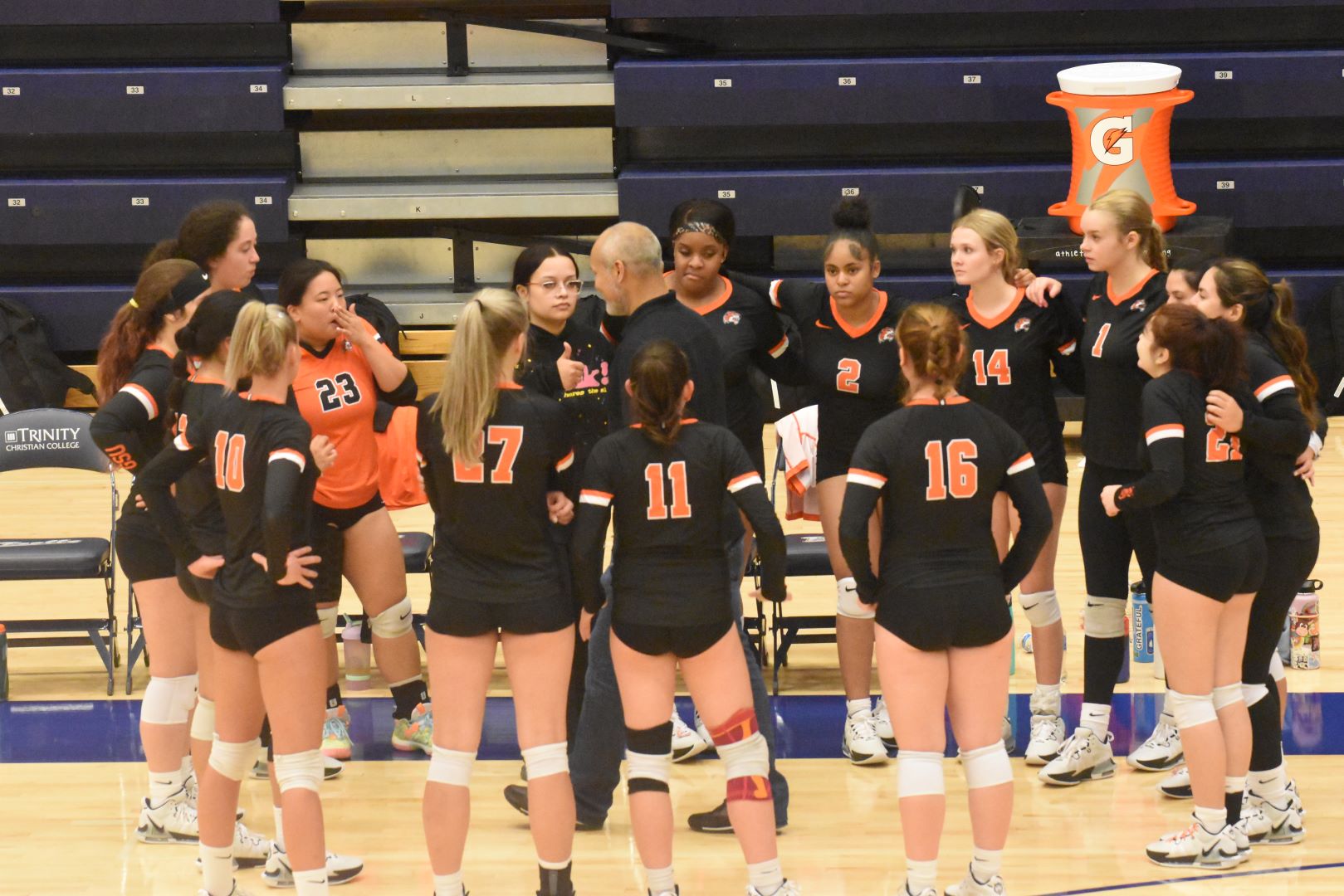 JAGUARS SET NEW SCHOOL RECORDS IN FIVE-SETTER VS. ROOSEVELT IN THE ARC